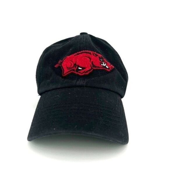 47 ARKANSAS RAZORBACKS CLEAN UP Fitted HAT‎ - Large BLACK - Picture 1 of 7